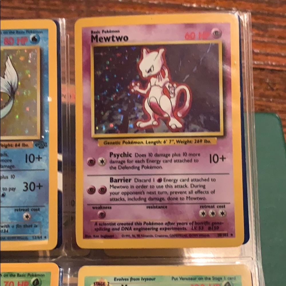 Mewtwo Holographic Pokémon 1999 card